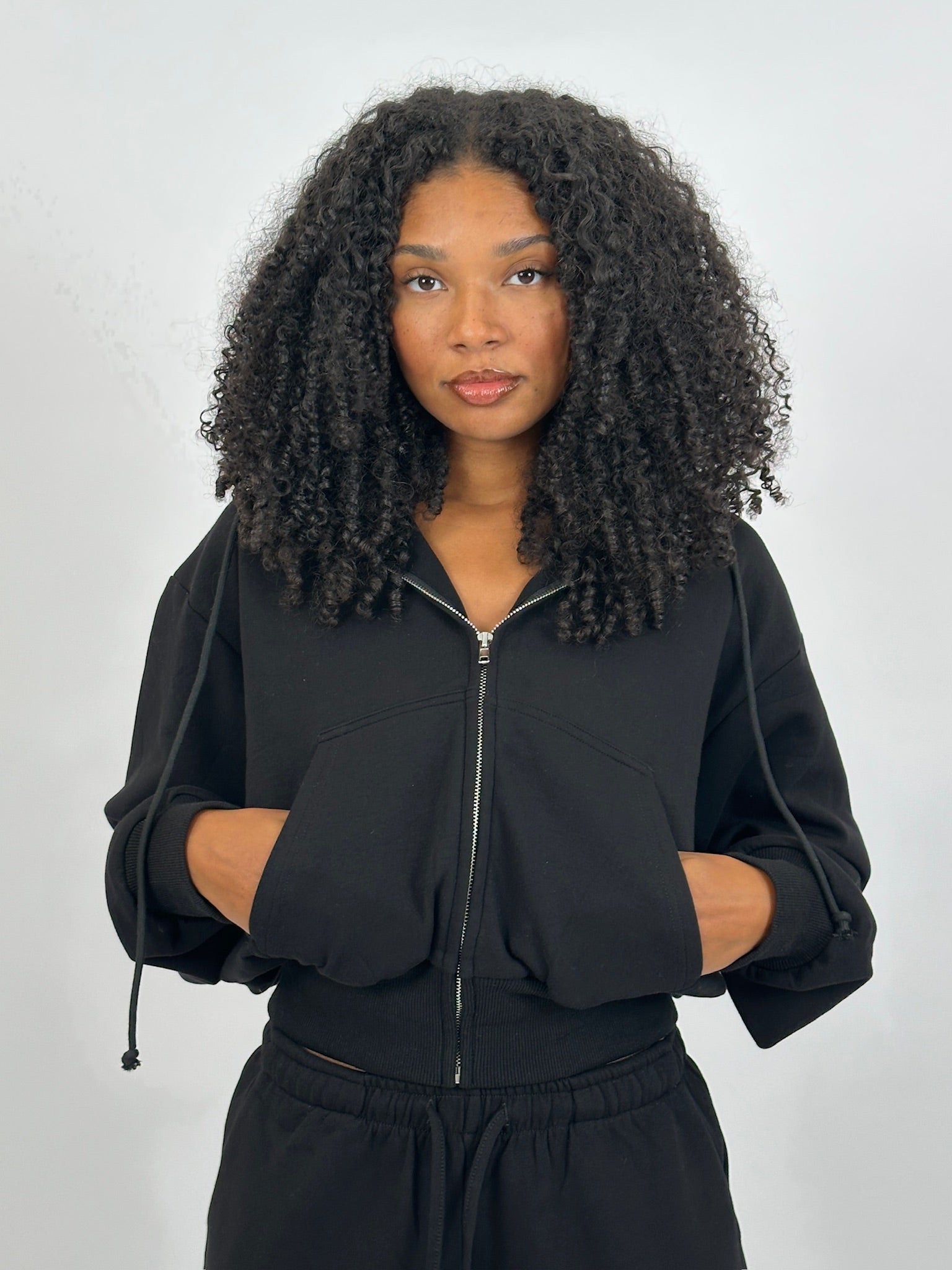 MUSTHAVE ZIP VEST BLACK