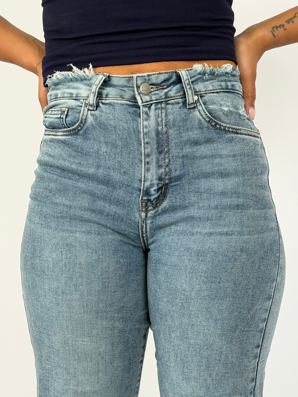 DIDI  DISTRESSED STRETCH WIDE LEG BLUE HM5372