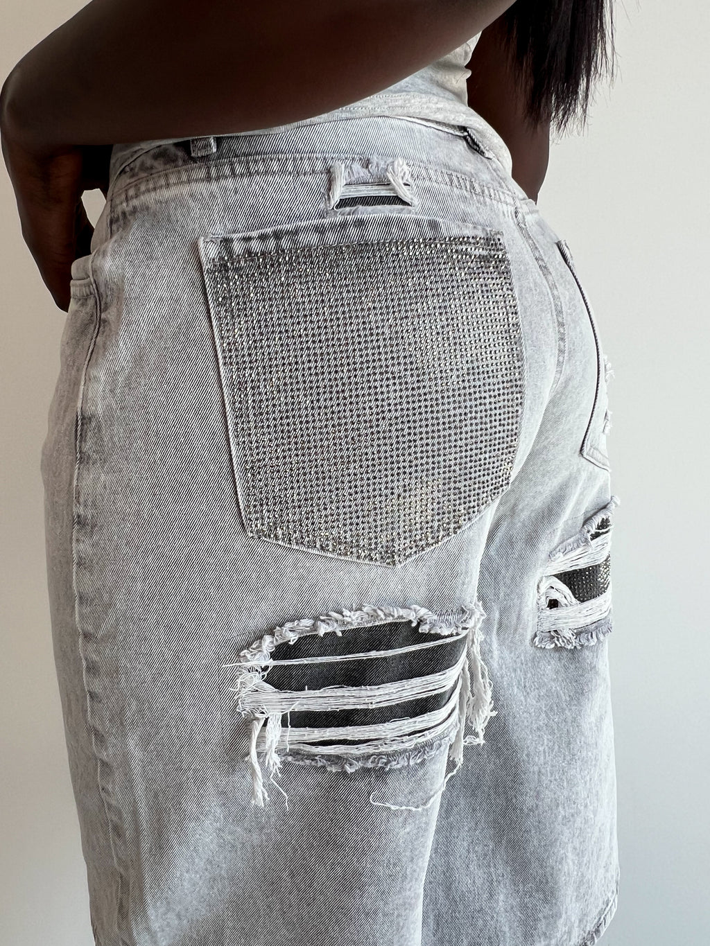 MAISON RHINESTONE JORT GREY