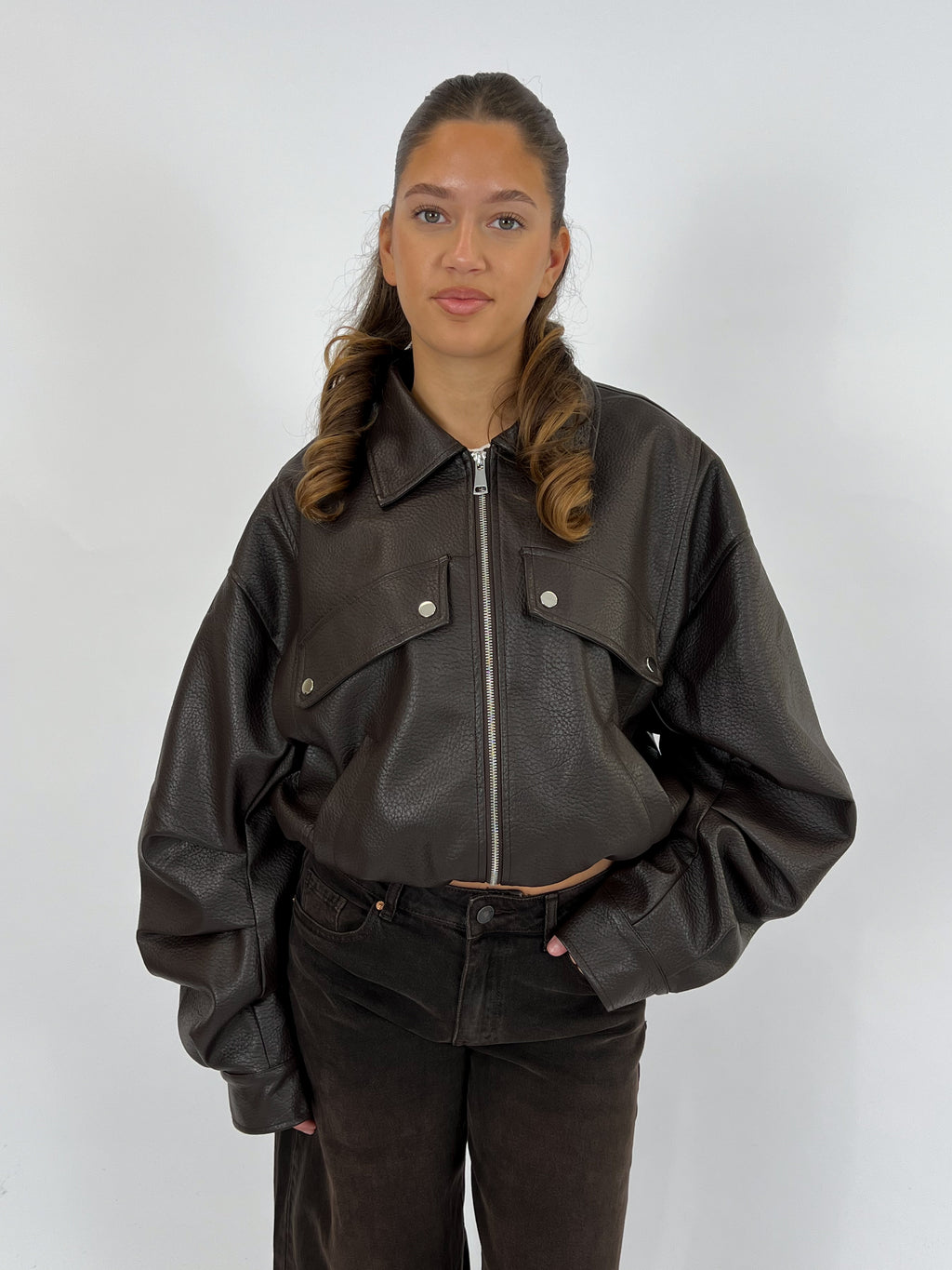 PUFFY LEATHER BOMBER BROWN