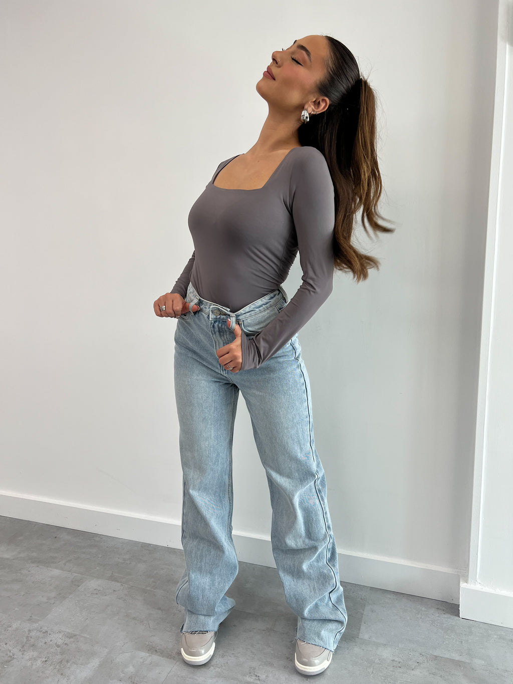 PERFECT WIDE FIT JEANS