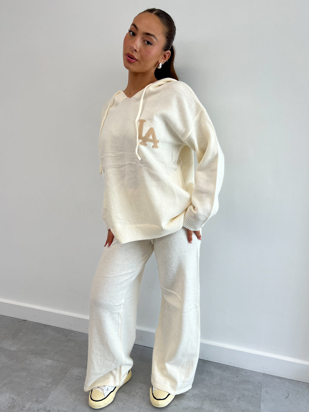 LA KNIT HOODIE TRACKSUIT BEIGE