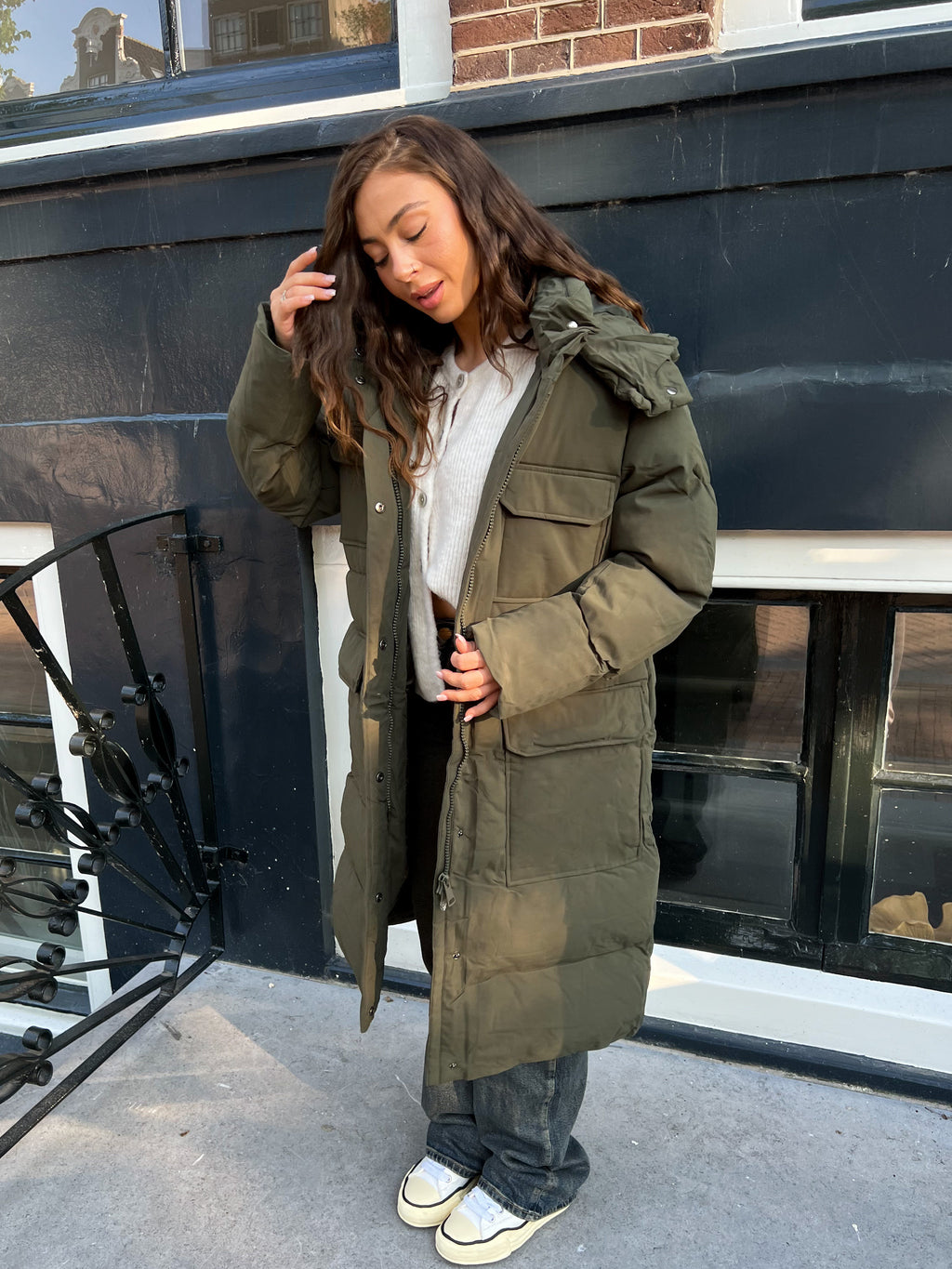 GROSSE KLAPPE PUFFER ARMEE