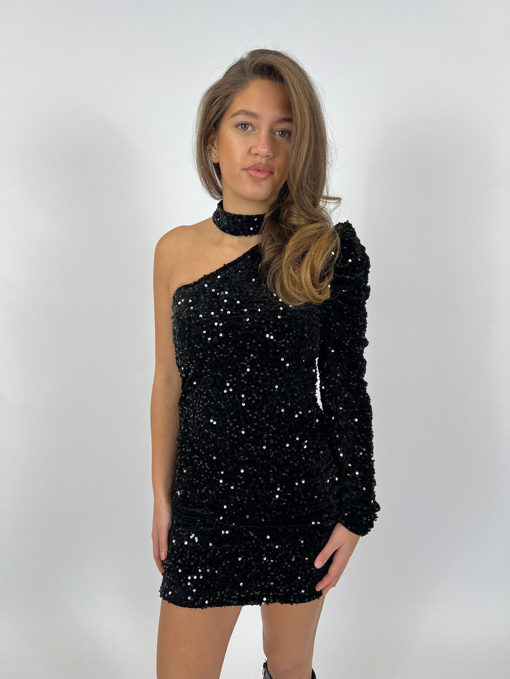 ONE SHOULDER SEQUIN DRESS BLACK