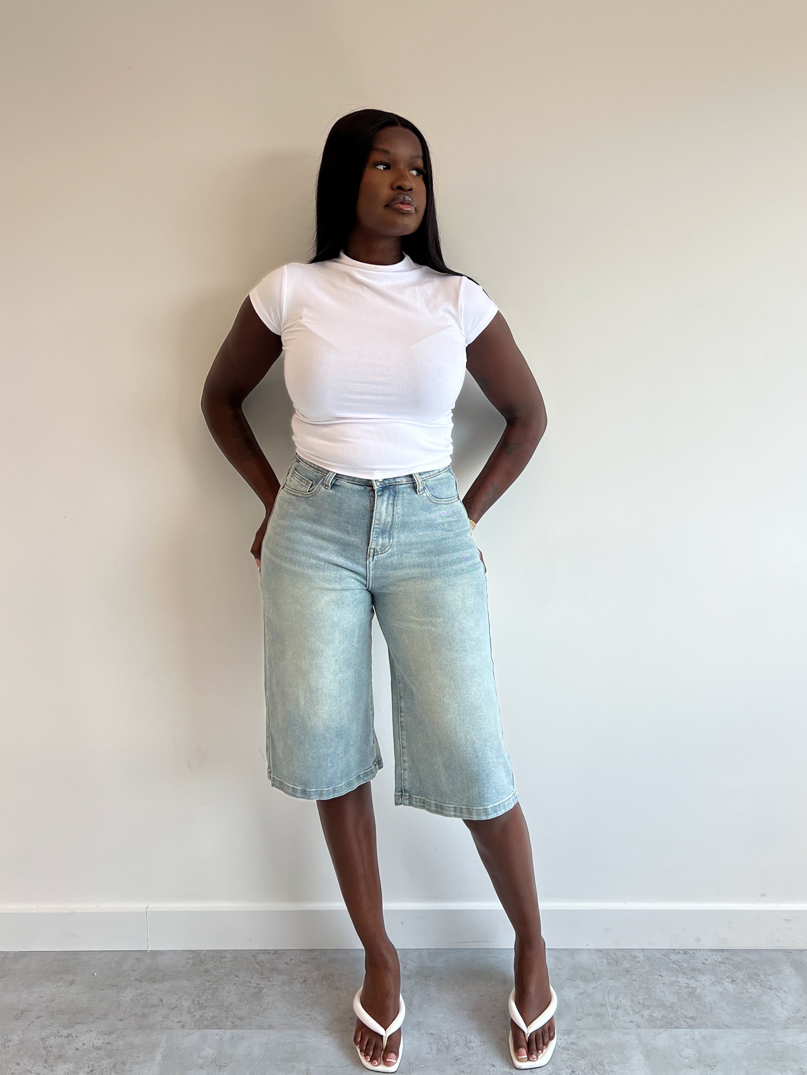 SUPER STRETCH FITTED JORT