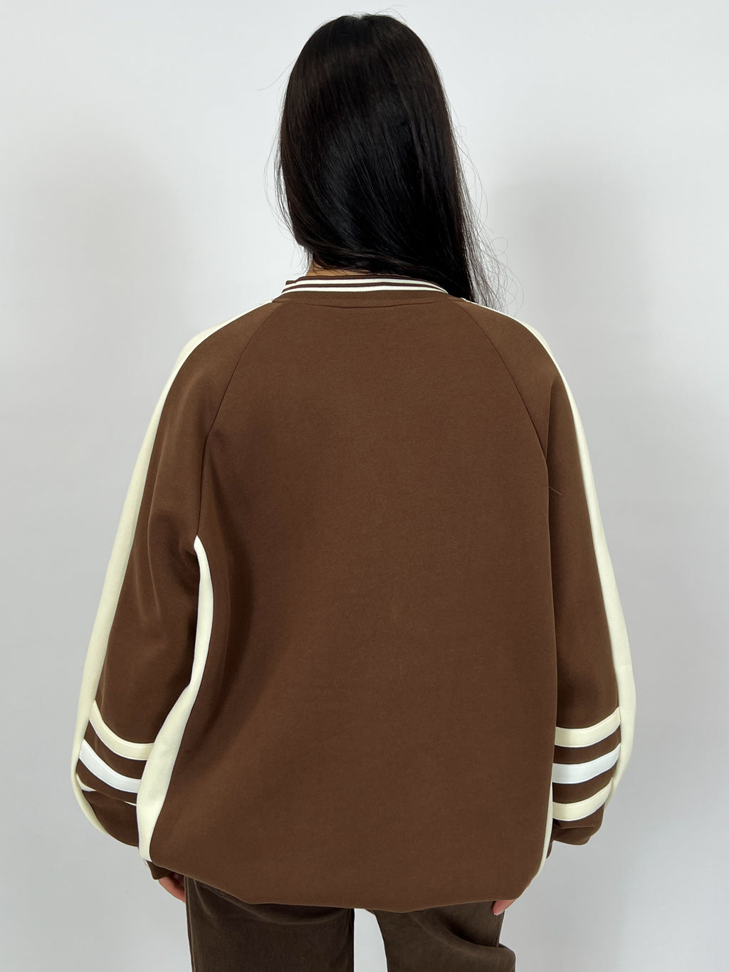BASEBALL LONGSLEEVE SWEAT CHOCO/BEIGE