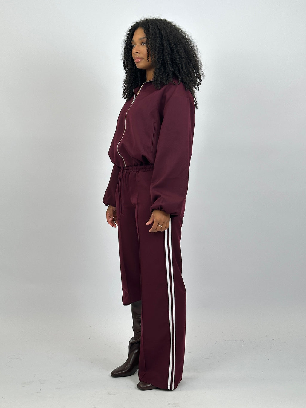 SUIT BOMBER BORDEAUX