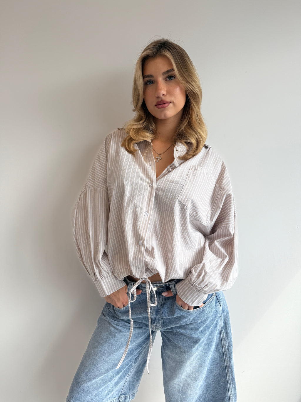OVERSIZED STRIPE TIE BLOUSE BEIGE