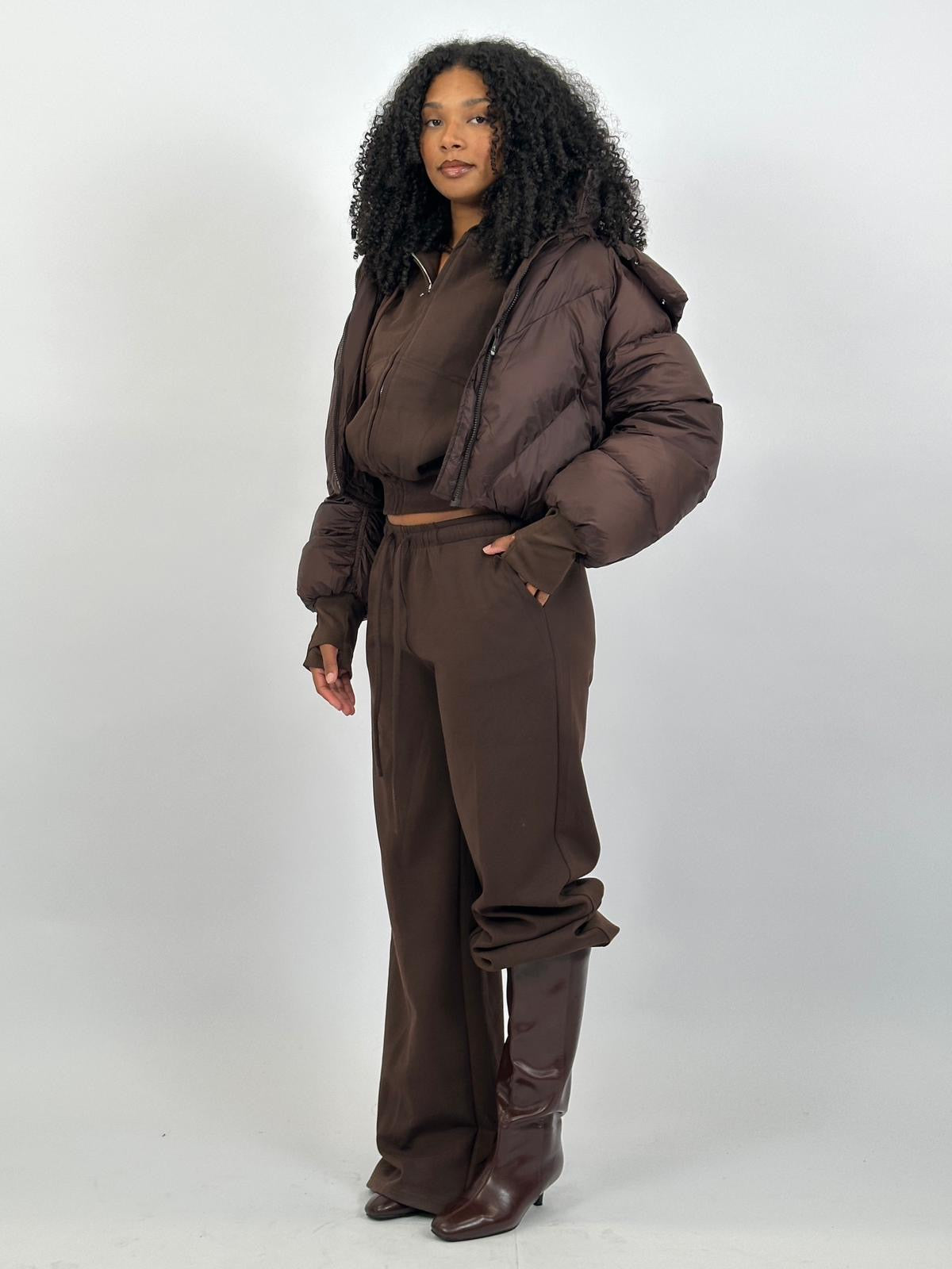 ULTIMATE HOODED CROPPED PUFFER CHOCO