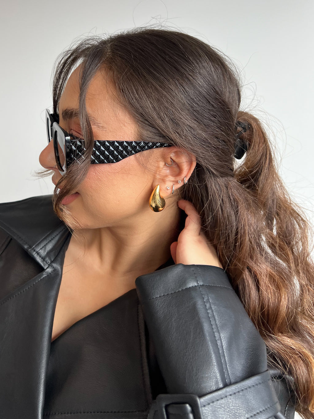 NEUE DIVA SUNNIES SCHWARZ