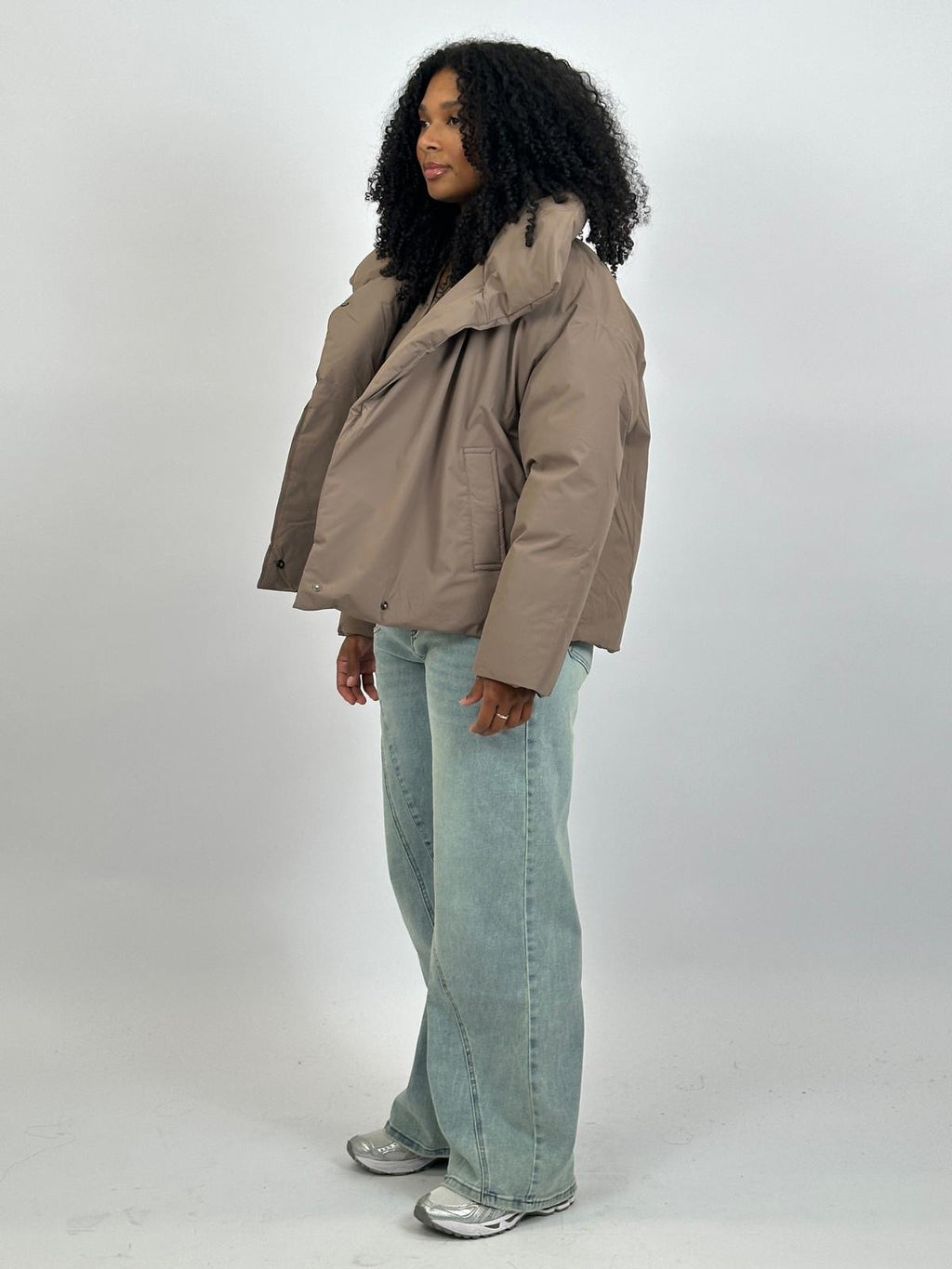 PREMIUM BIG COLLAR PUFFER TAUPE