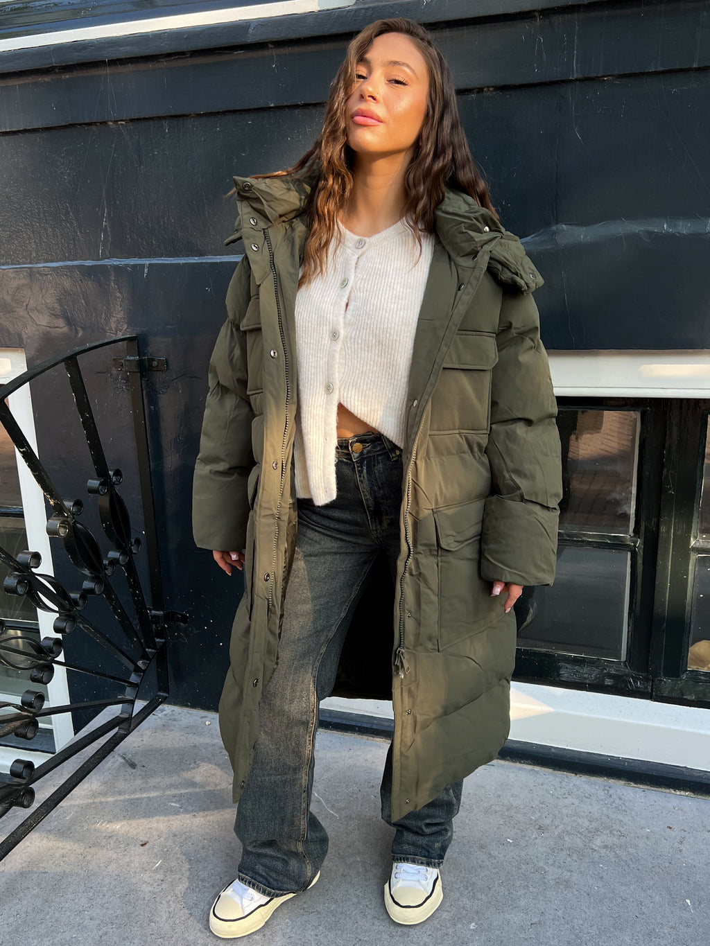 GROSSE KLAPPE PUFFER ARMEE