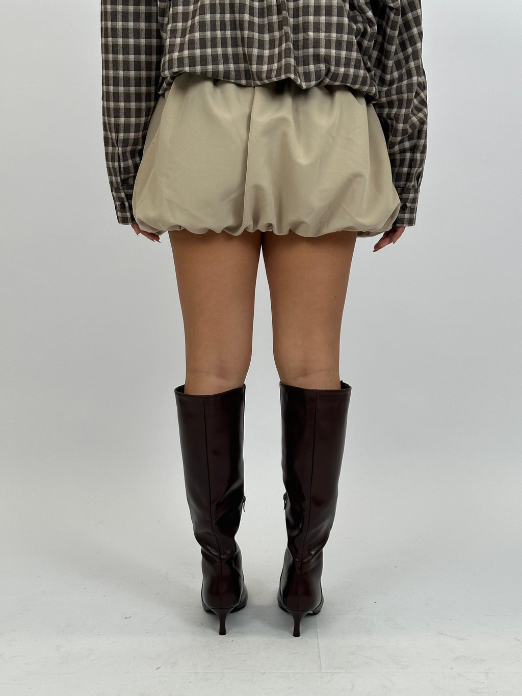 PUFFY SKORT BEIGE