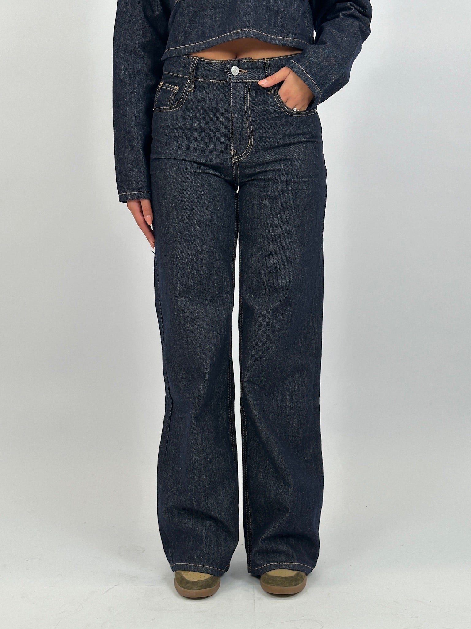 MID WAIST DARK STRETCH DENIM