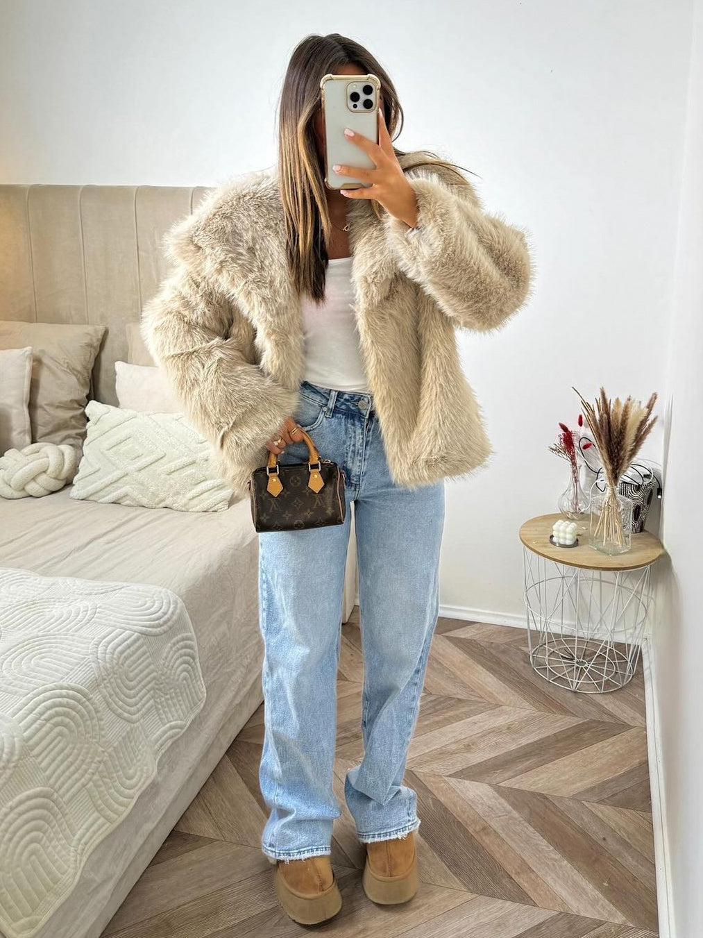 ULTIMATE IT GIRL FUR COAT BEIGE