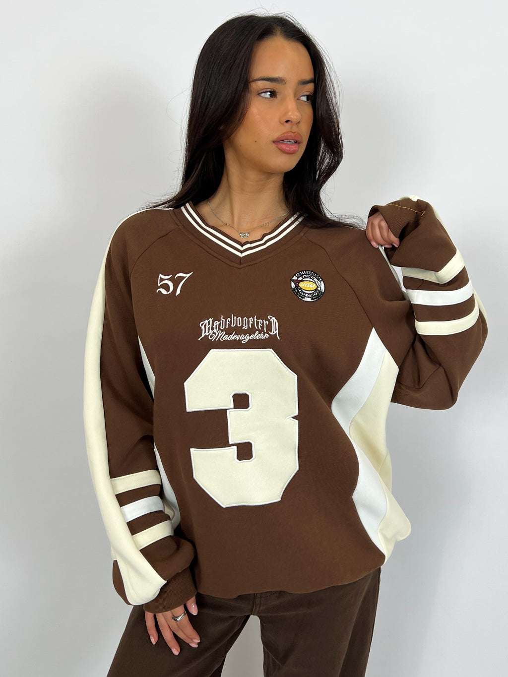BASEBALL LONGSLEEVE SWEAT CHOCO/BEIGE