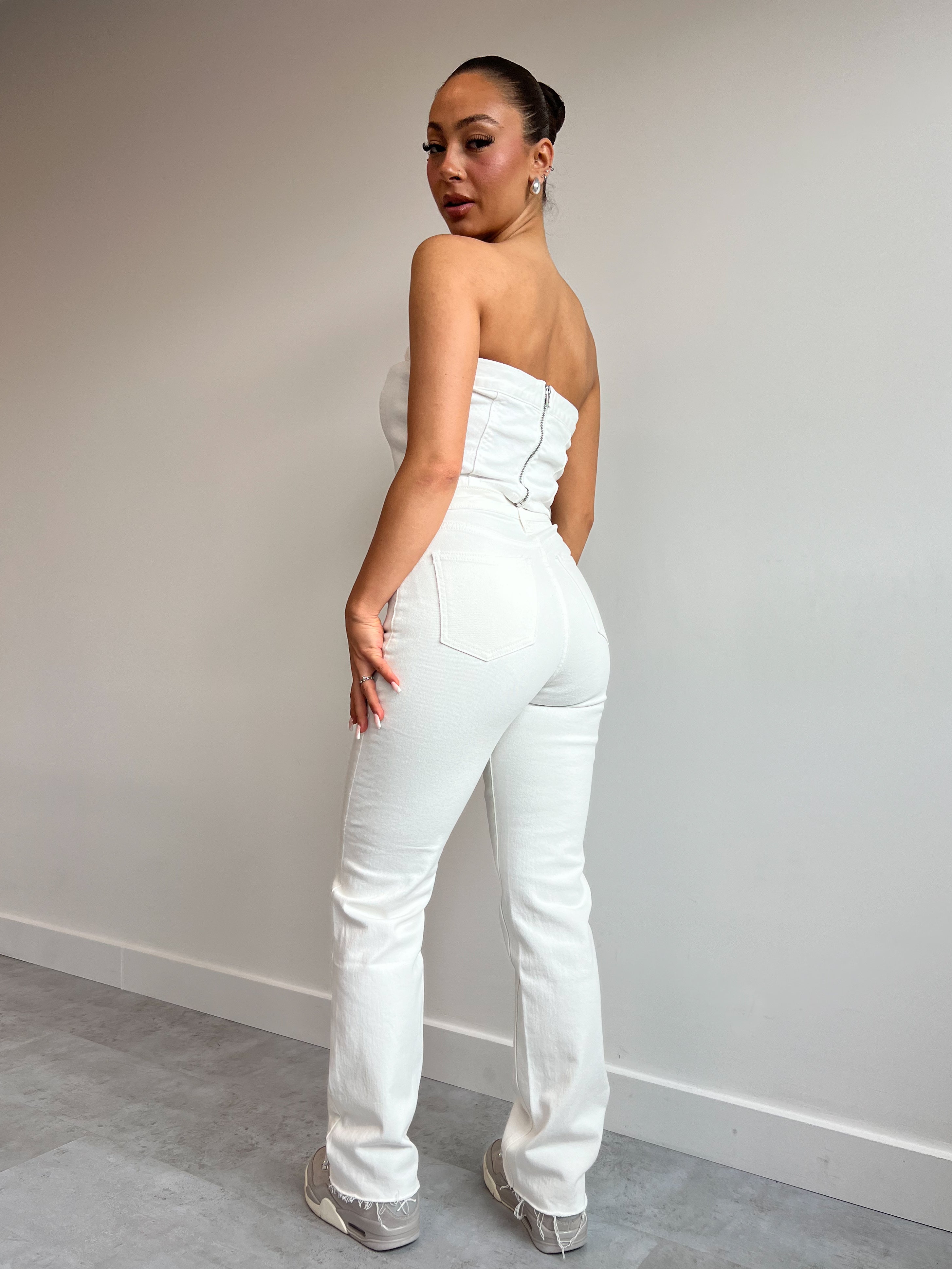 1961 CREAM STRETCH STRAIGHT LEG