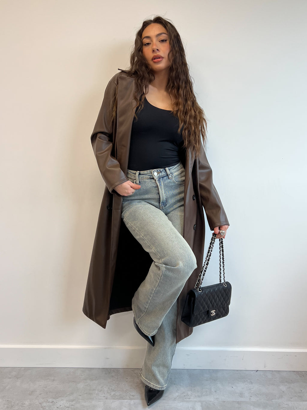 LEATHER LOOK TRENCH CHOCO