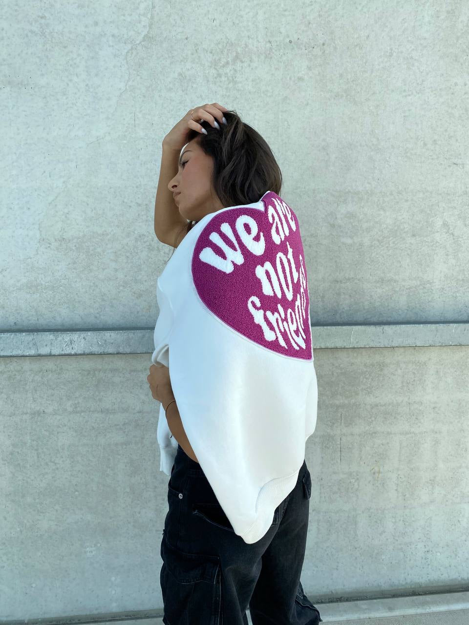 NOT FRIENDS HOODIE WEISS/LILA