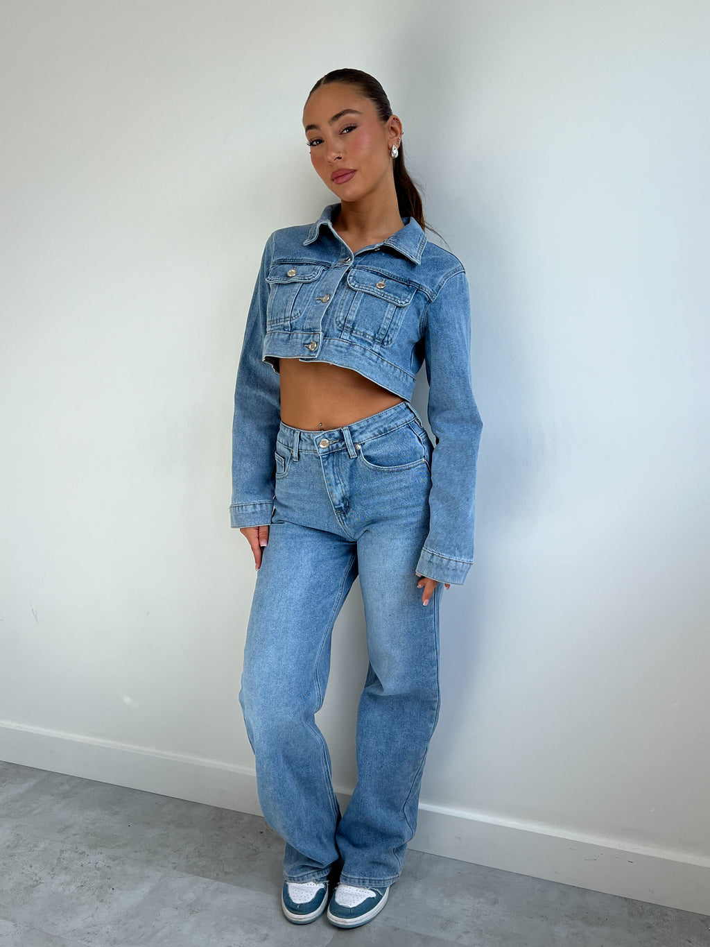 A2068 STRETCH GERADE BEIN