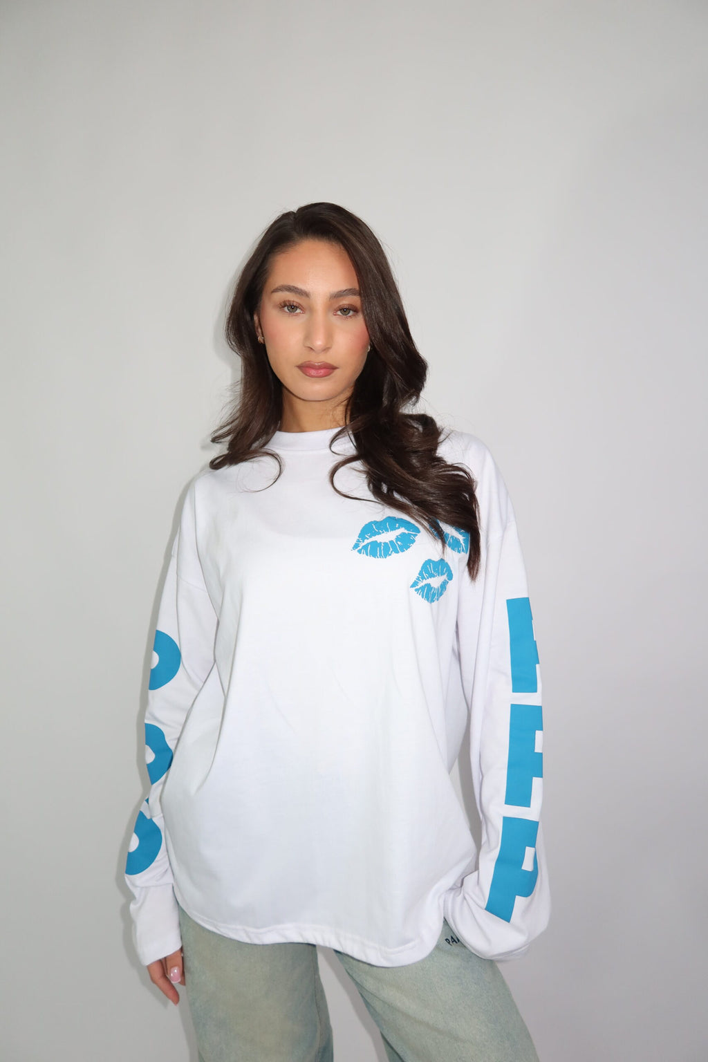 PRIORITY LONGSLEEVE WHITE/BLUE