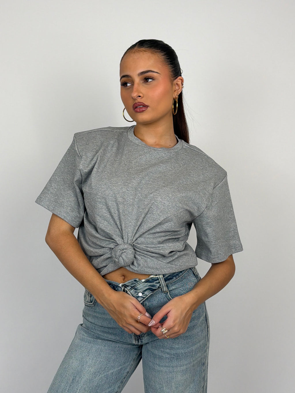 PADDED KNOT TEE GREY