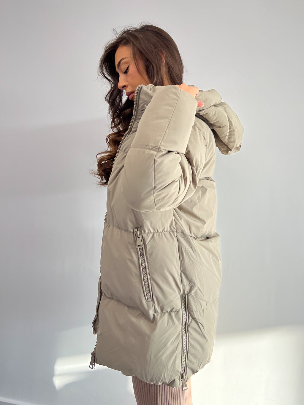 MIDI-PUFFER-MANTEL TAUPE
