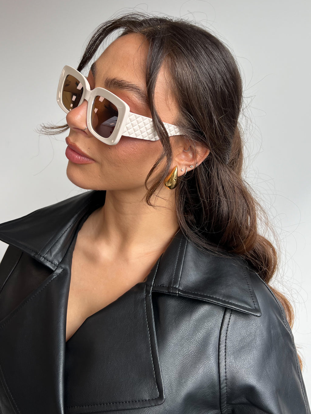 NEUE DIVA SUNNIES BEIGE