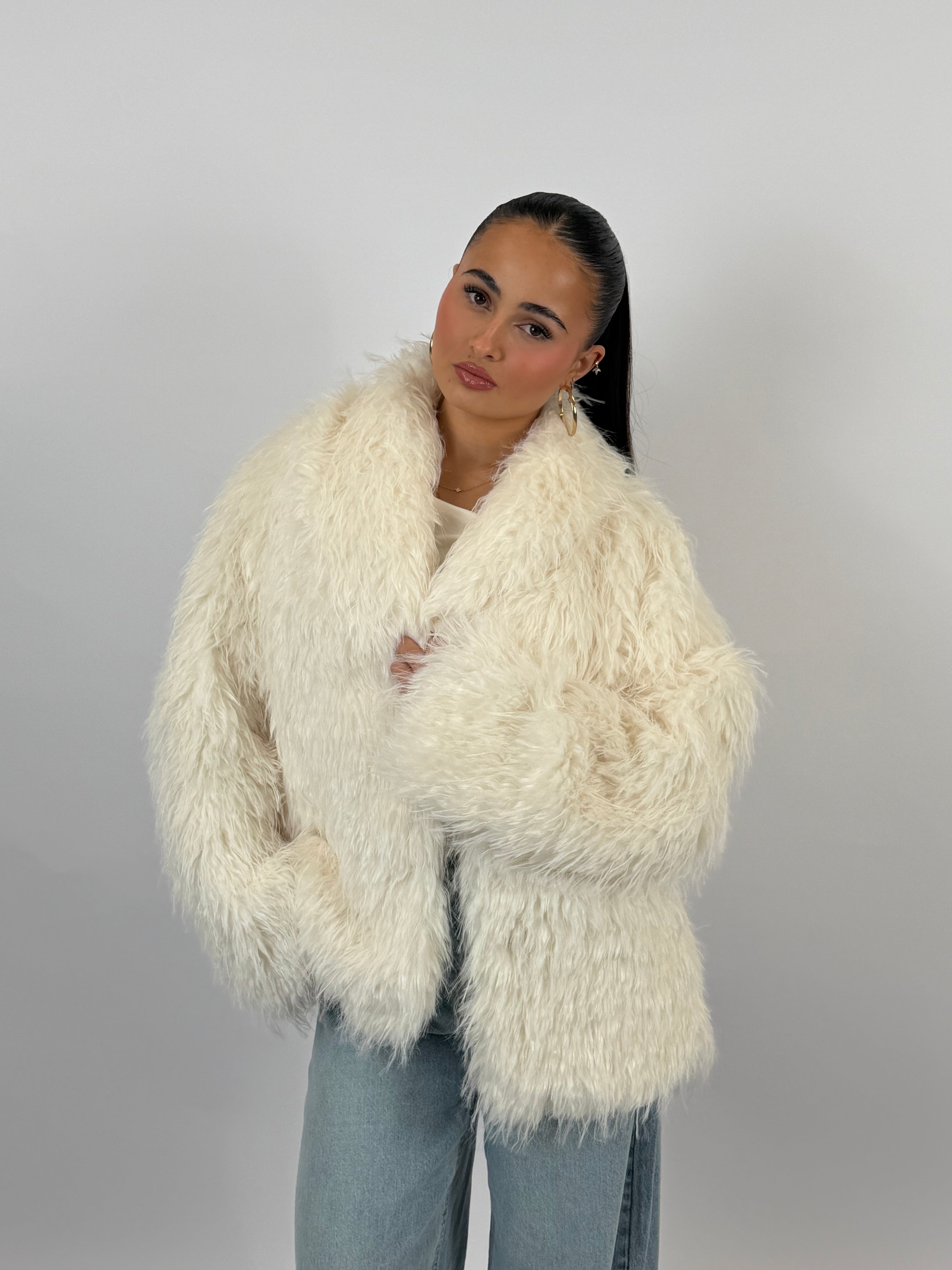 FLUFFY COAT CREAM