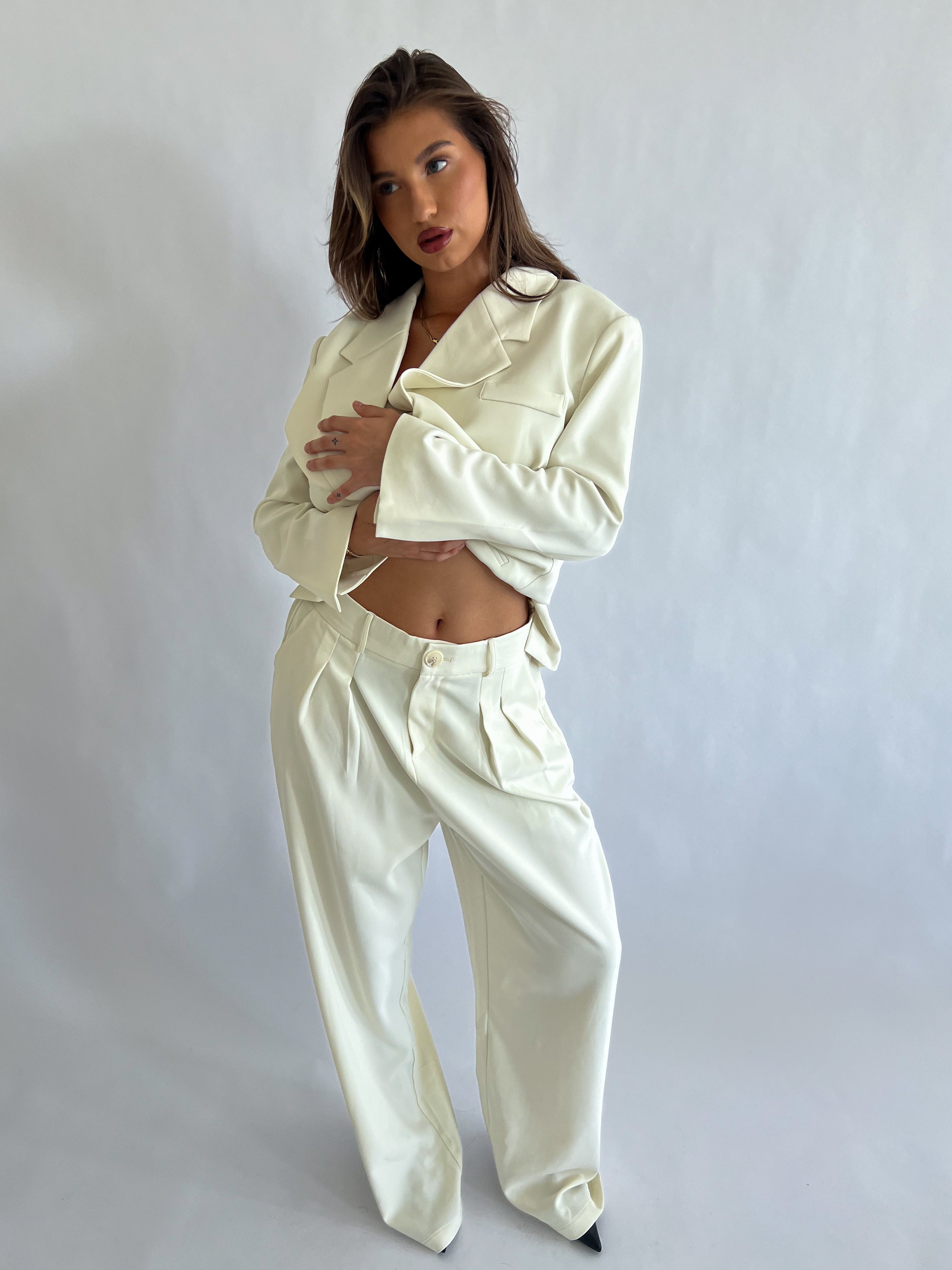 PREMIUM TALL PANTALON OFF WHITE