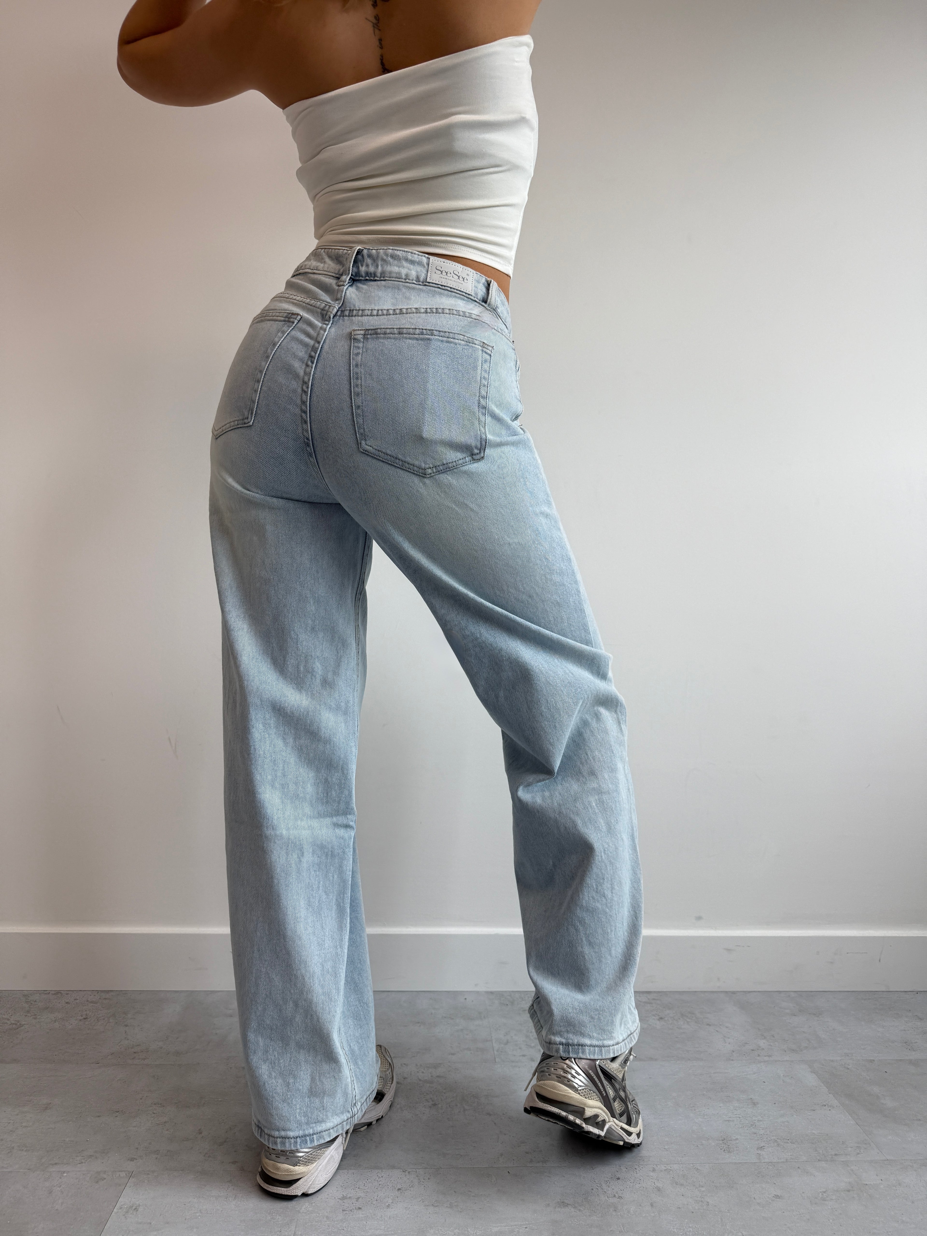 TIE WAIST STRETCH JEANS