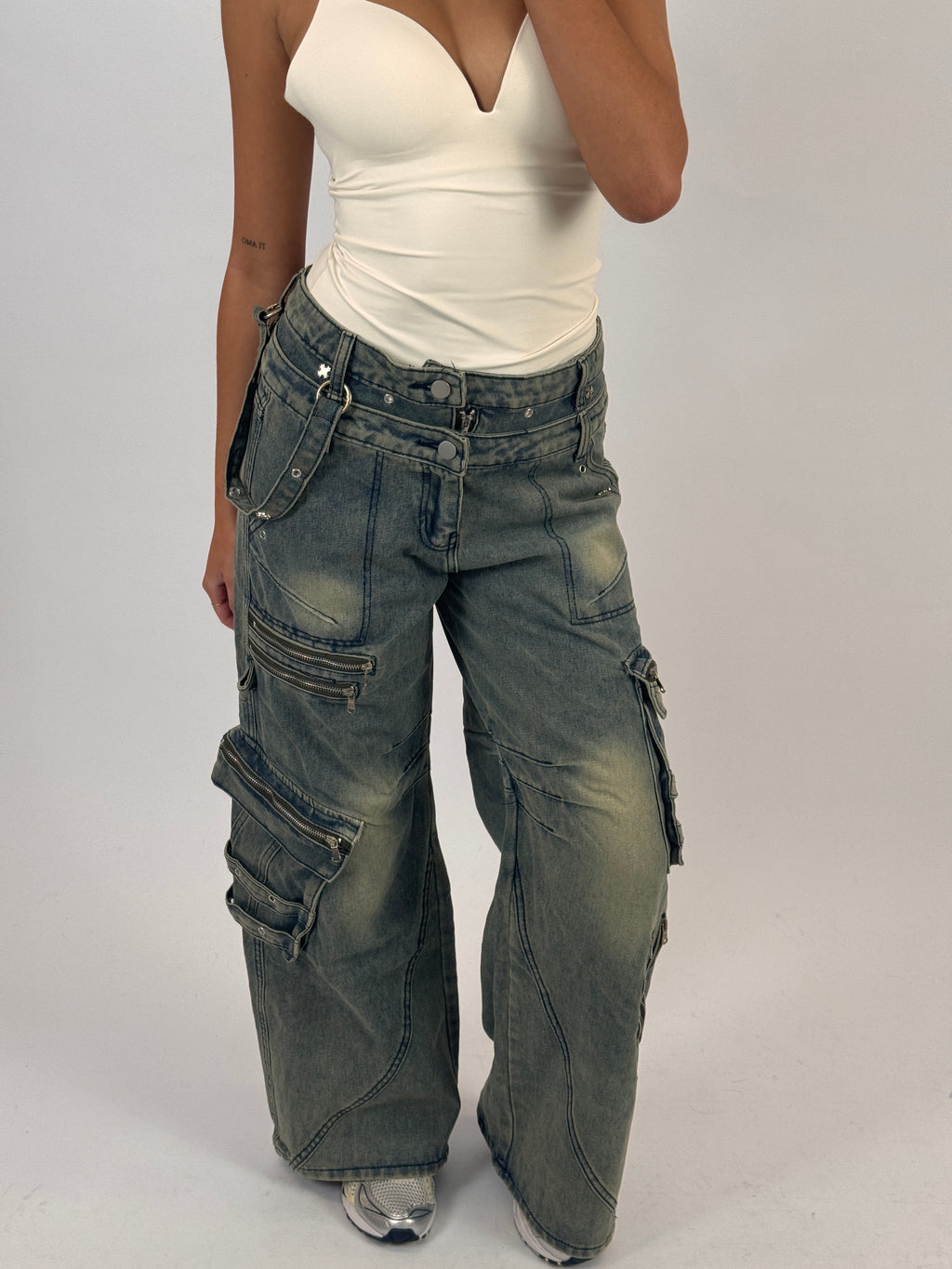 CROSS POCKETS JEANS SIZE S