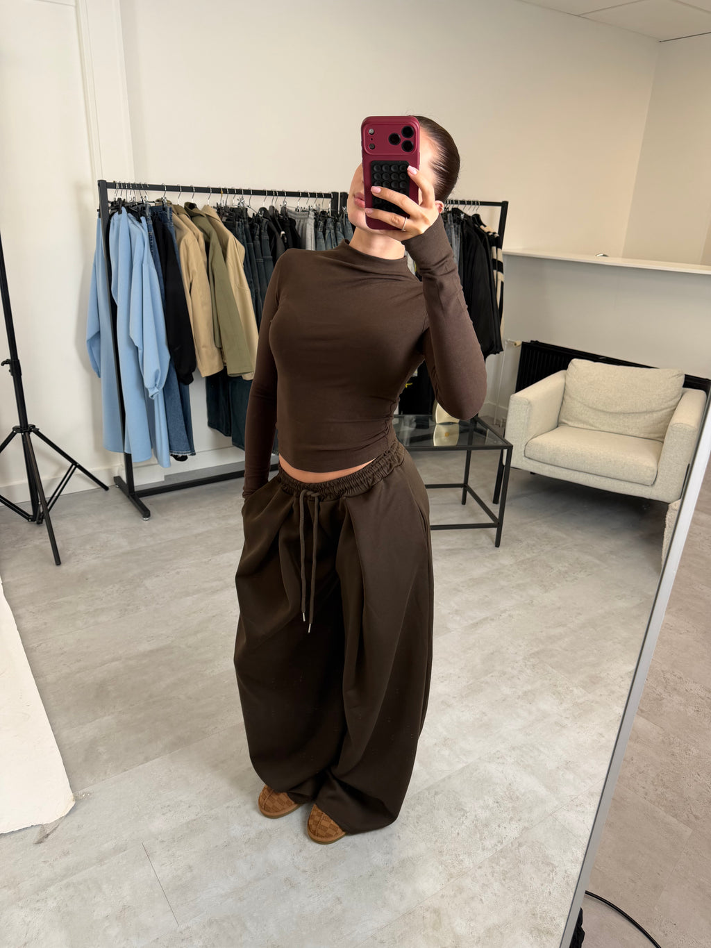 PLEATED JOGGER BROWN