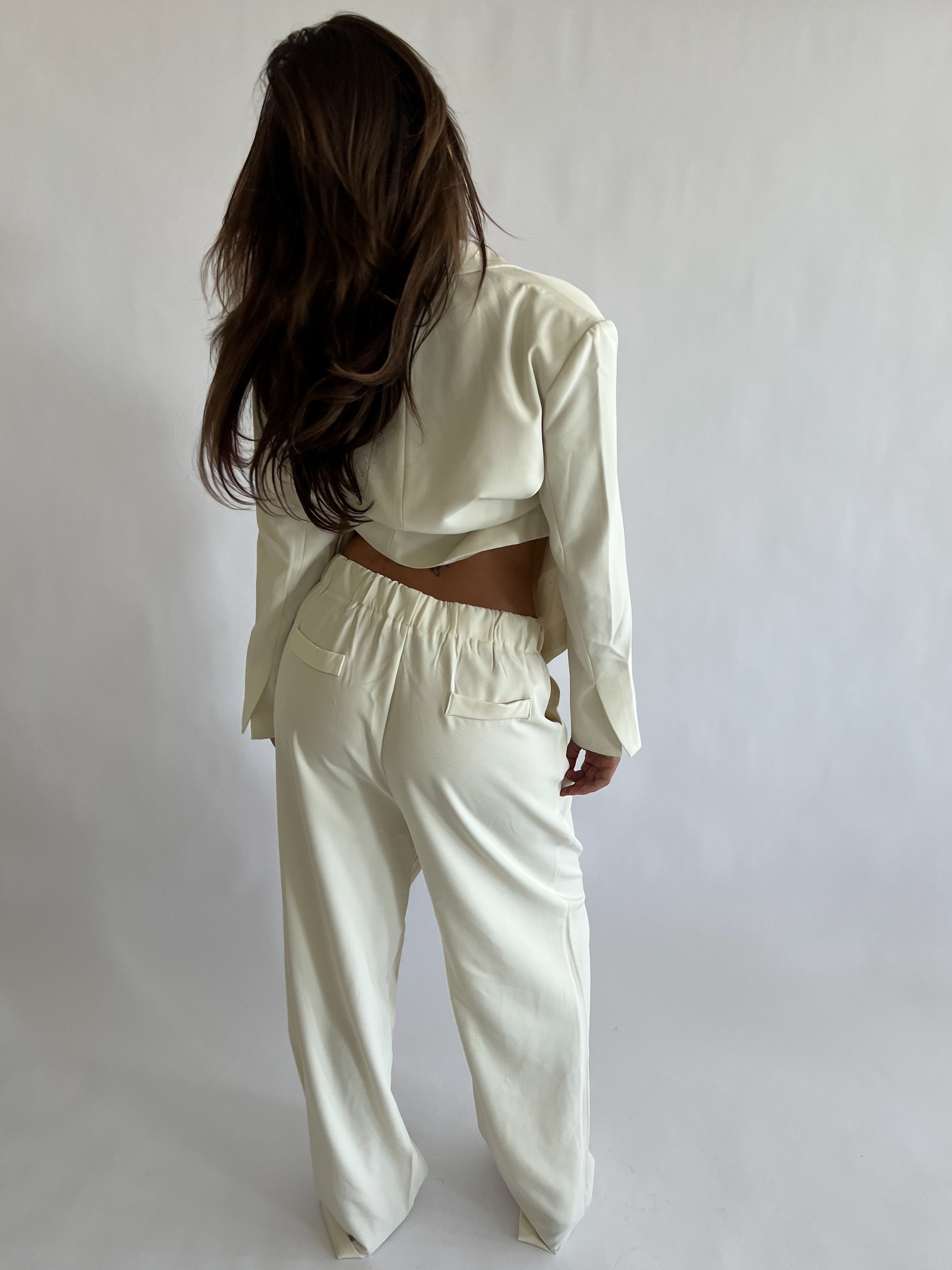 PREMIUM OVERLAP BLAZER OFF WHITE