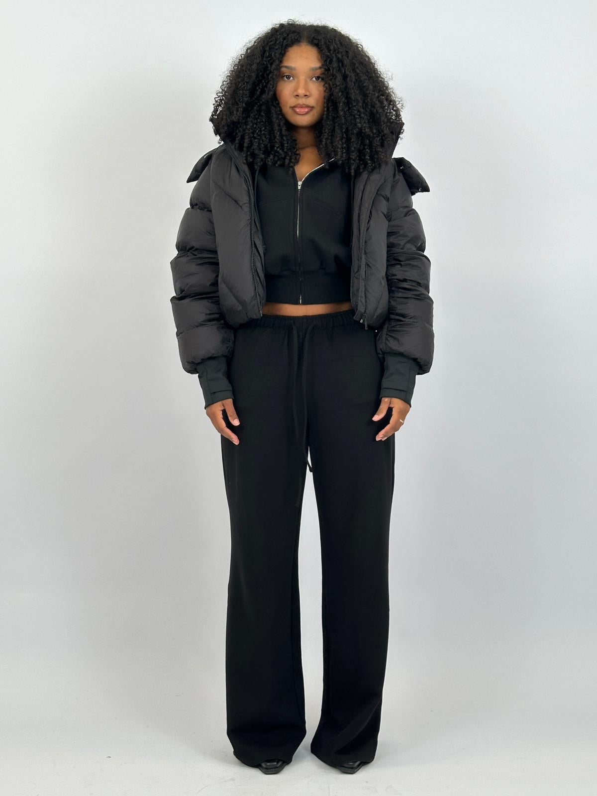ULTIMATE HOODED CROPPED PUFFER BLACK