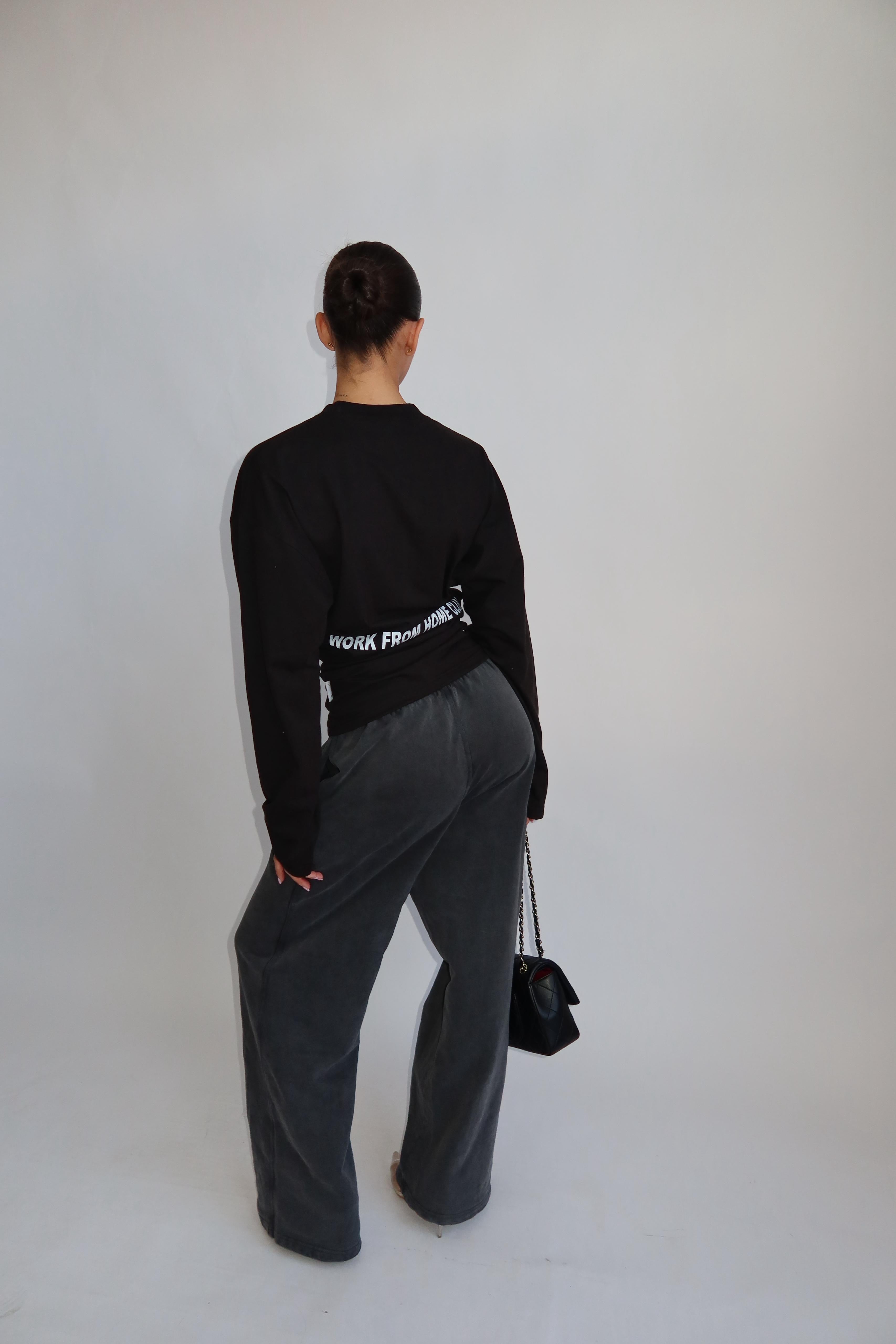 WORK FROM HOME SNATCHED LONGSLEEVE BLACK