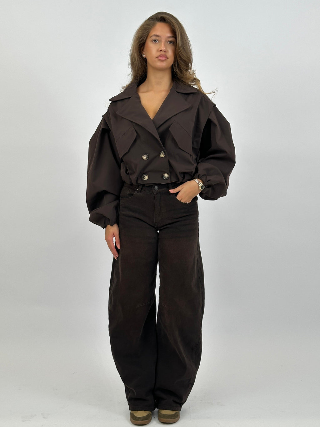 DEEP BROWN STRETCH BARREL JEANS