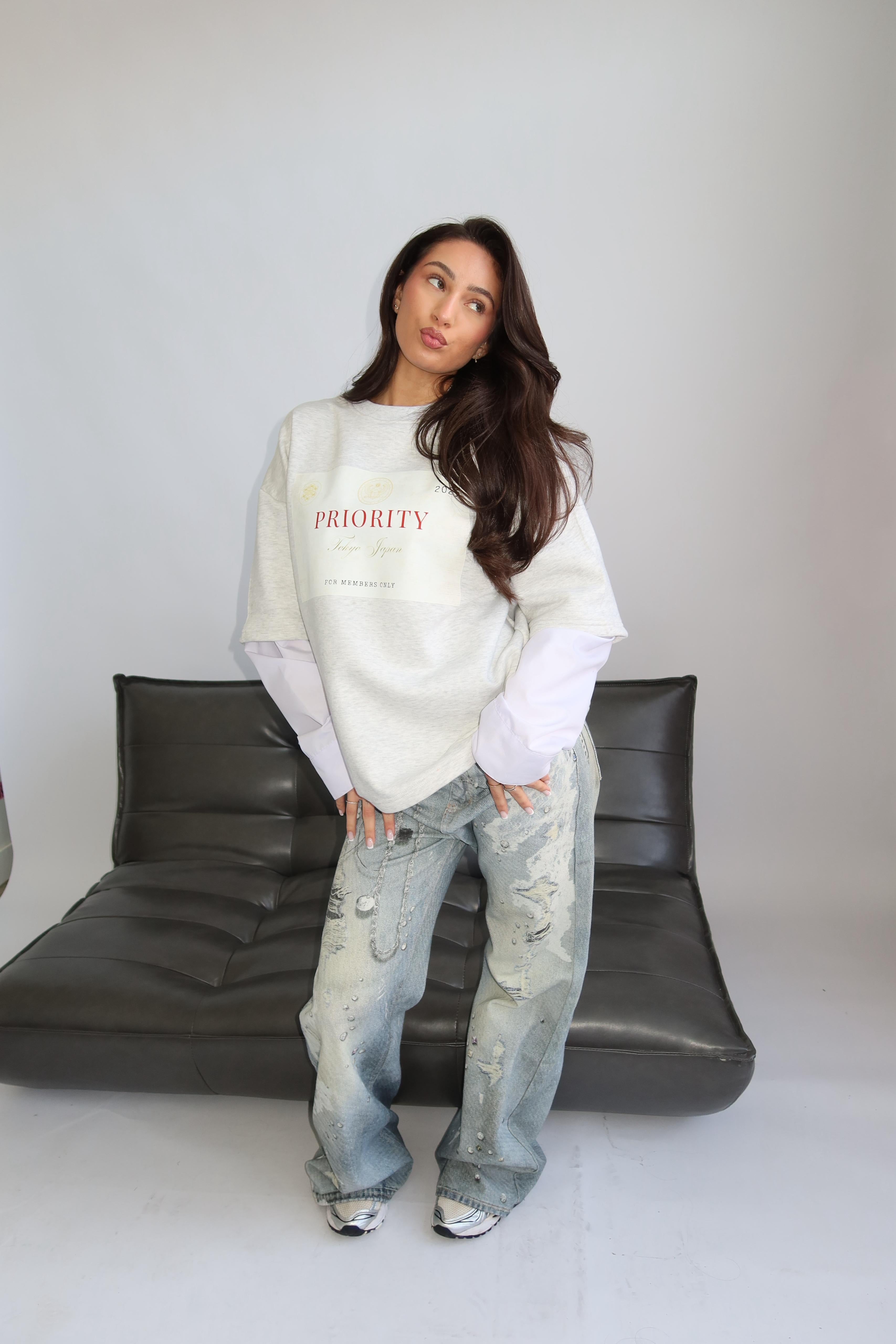 PRIORITY STUDIOS SWEAT LONGSLEEVE GREY