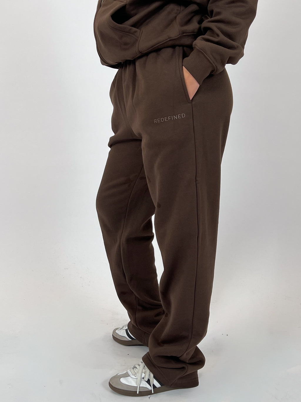 REDEFINED WIDE LEG JOGGER CHOCO