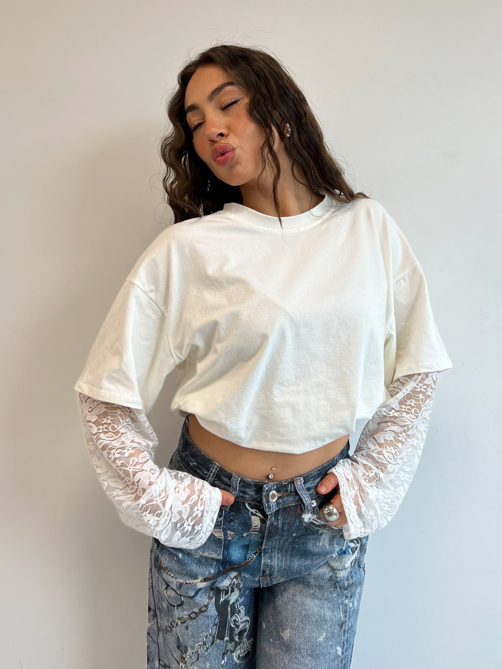 OVERSIZED LACE SLEEVE TEE WHITE