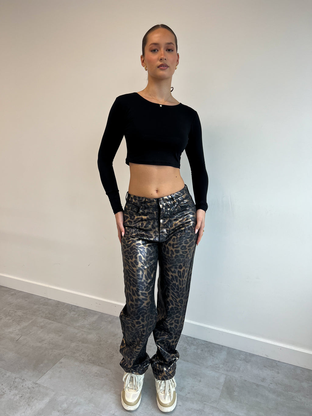 1079 LIMITIERTE LEOPARD-JEANS