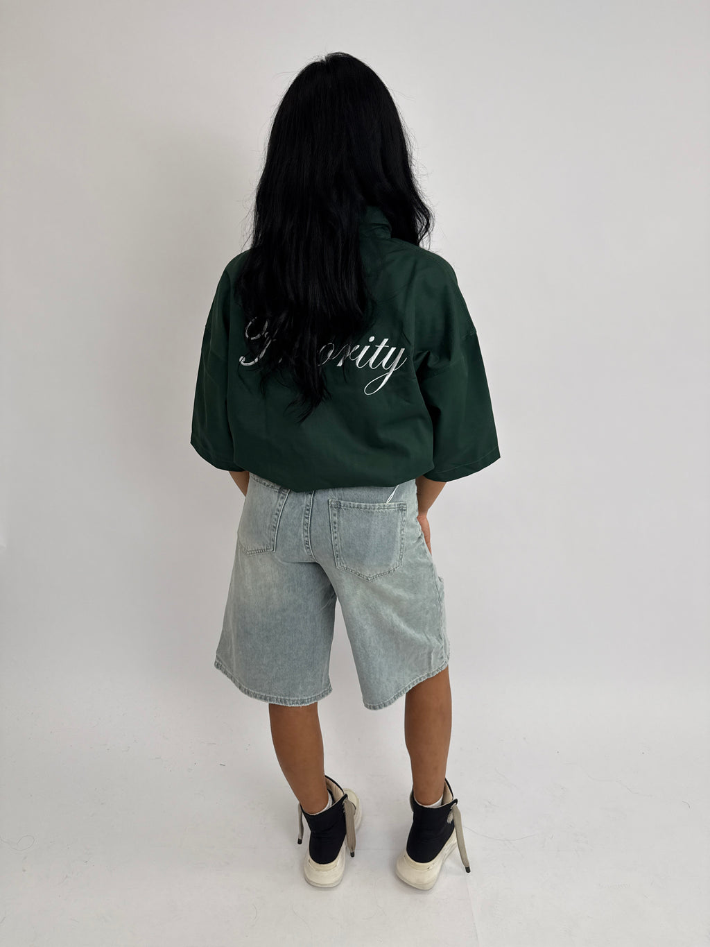 RIPPED DISTRESSED JORT