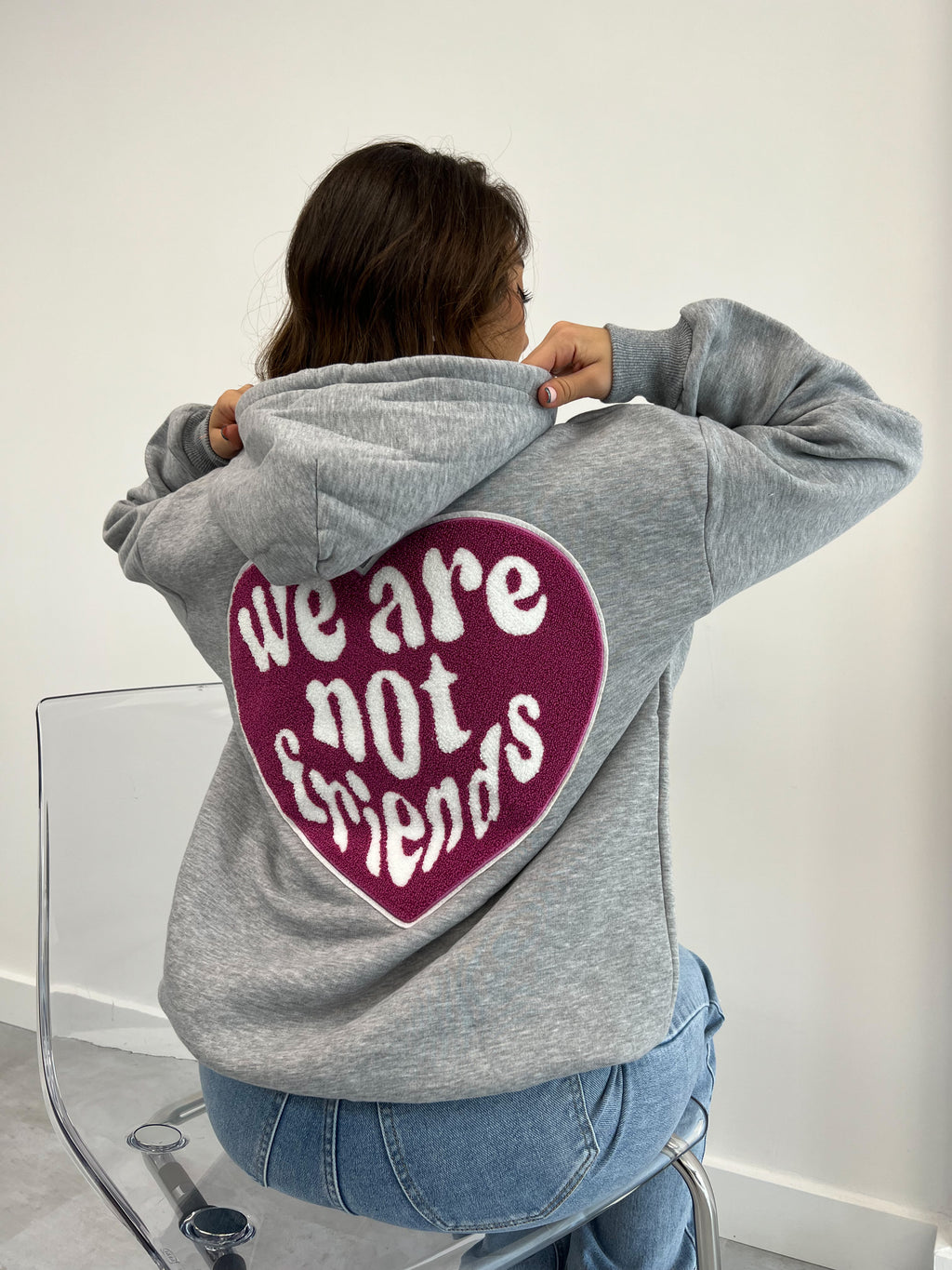 NOT FRIENDS HOODIE GRAU/LILA