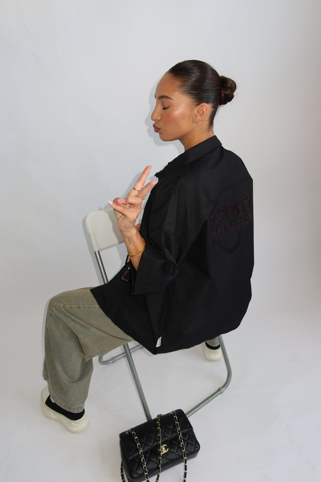 PRIORITY AMSTERDAM BOYFRIEND BLOUSE ALL BLACK