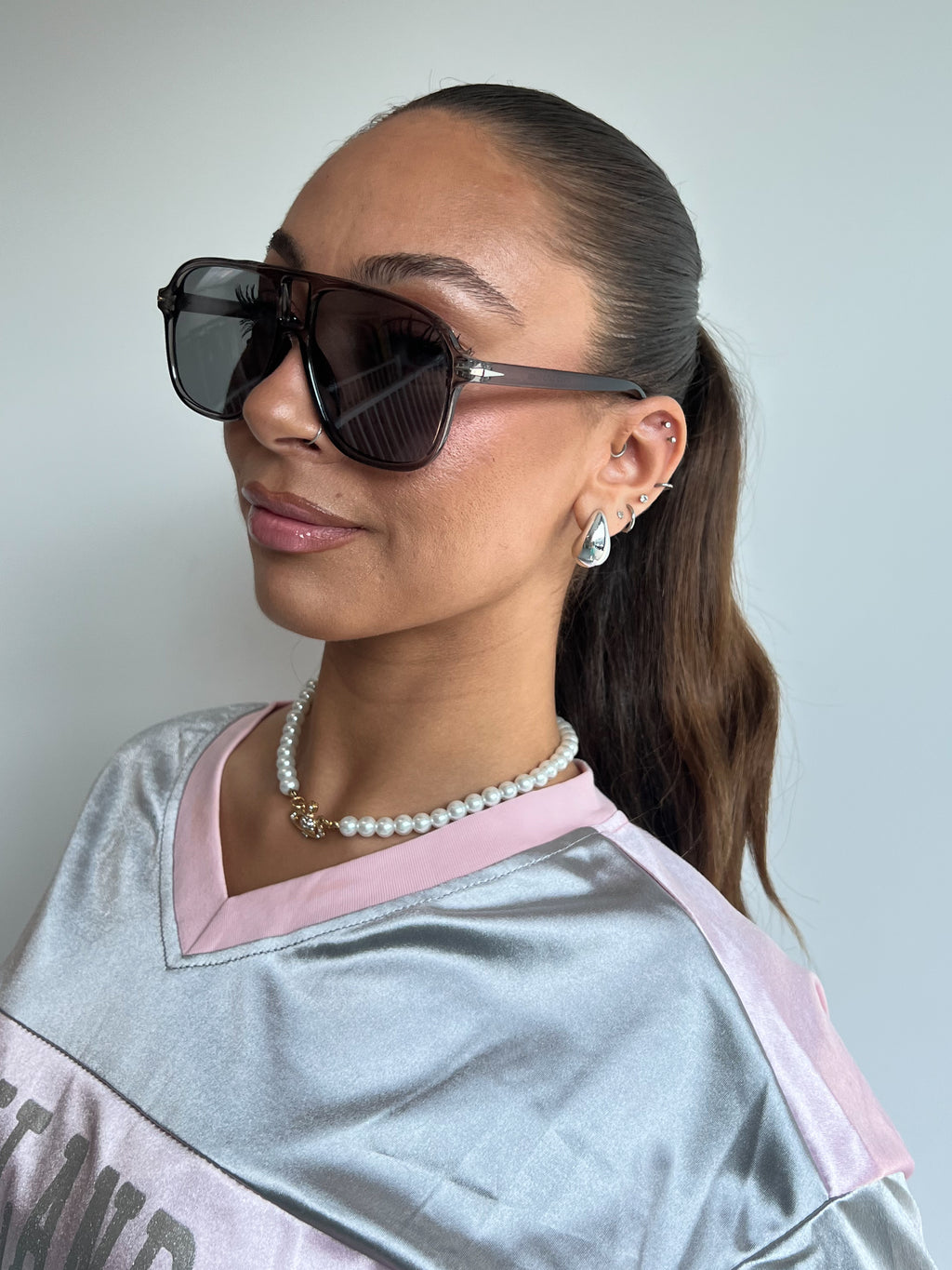 SO EXTRA AVIATOR SHADES GRAU