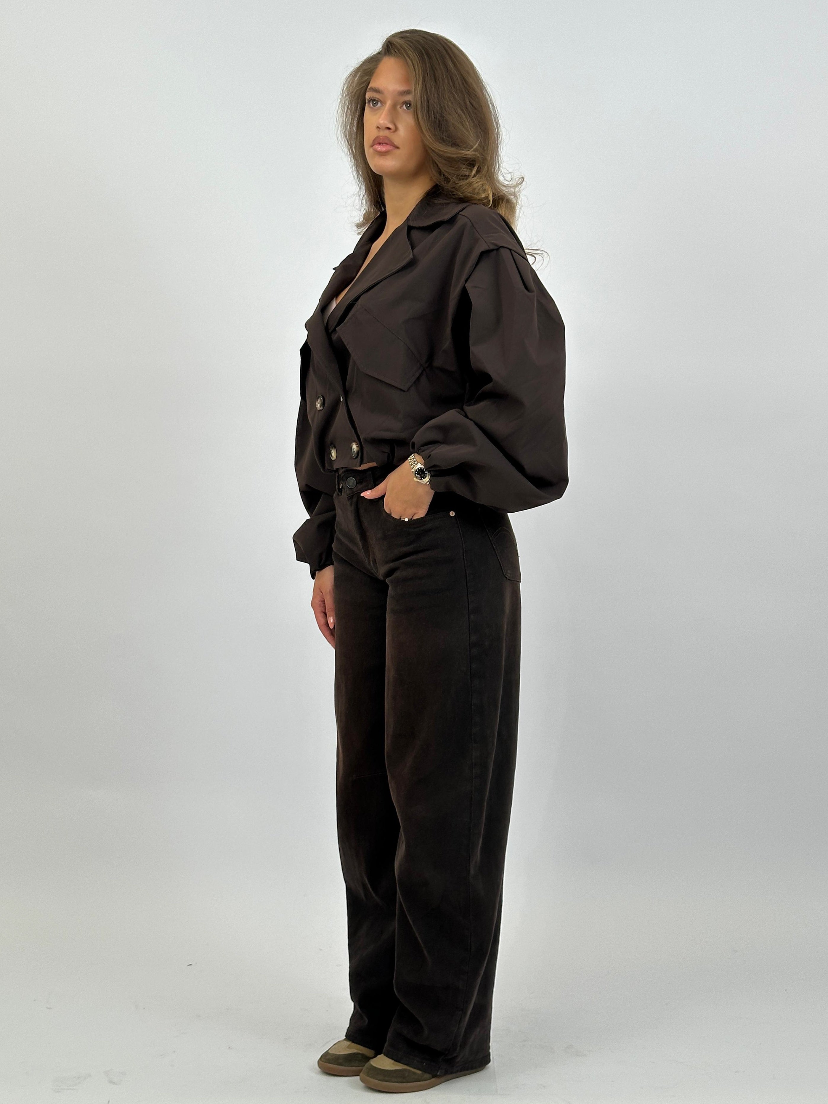 DEEP BROWN STRETCH BARREL JEANS