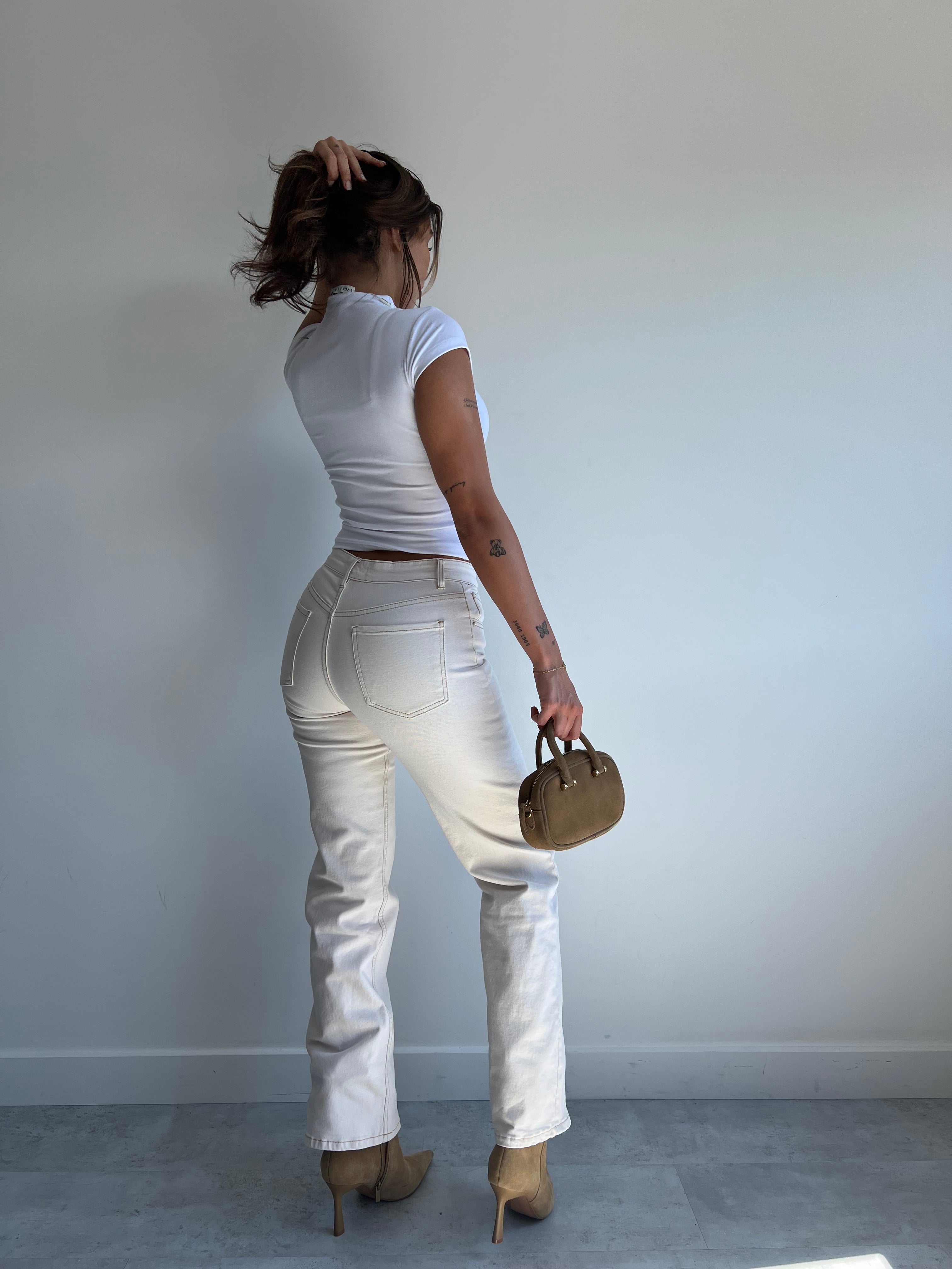 REDEFINED STRETCH JEANS CREAM