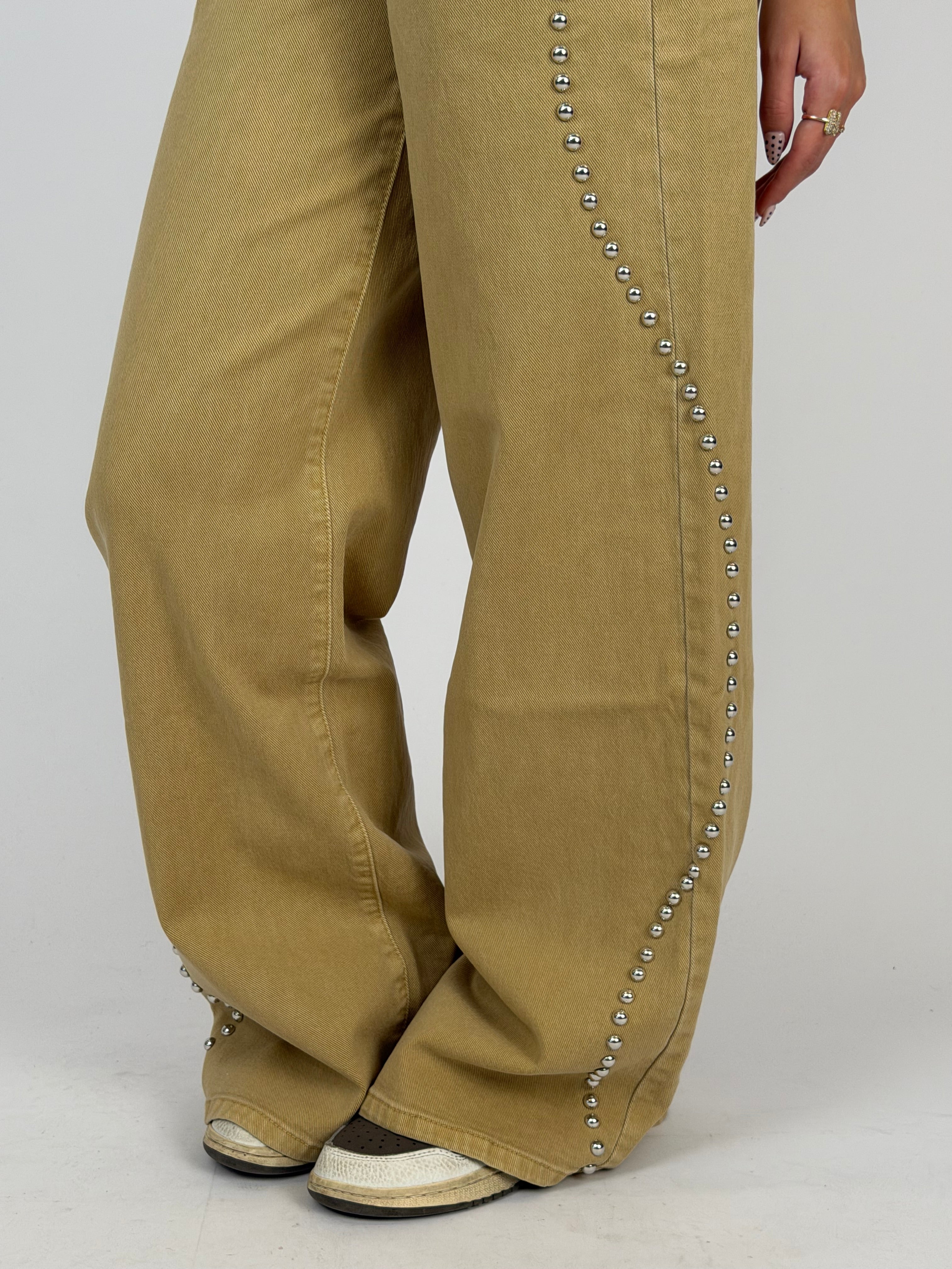 STUDS JEANS BEIGE