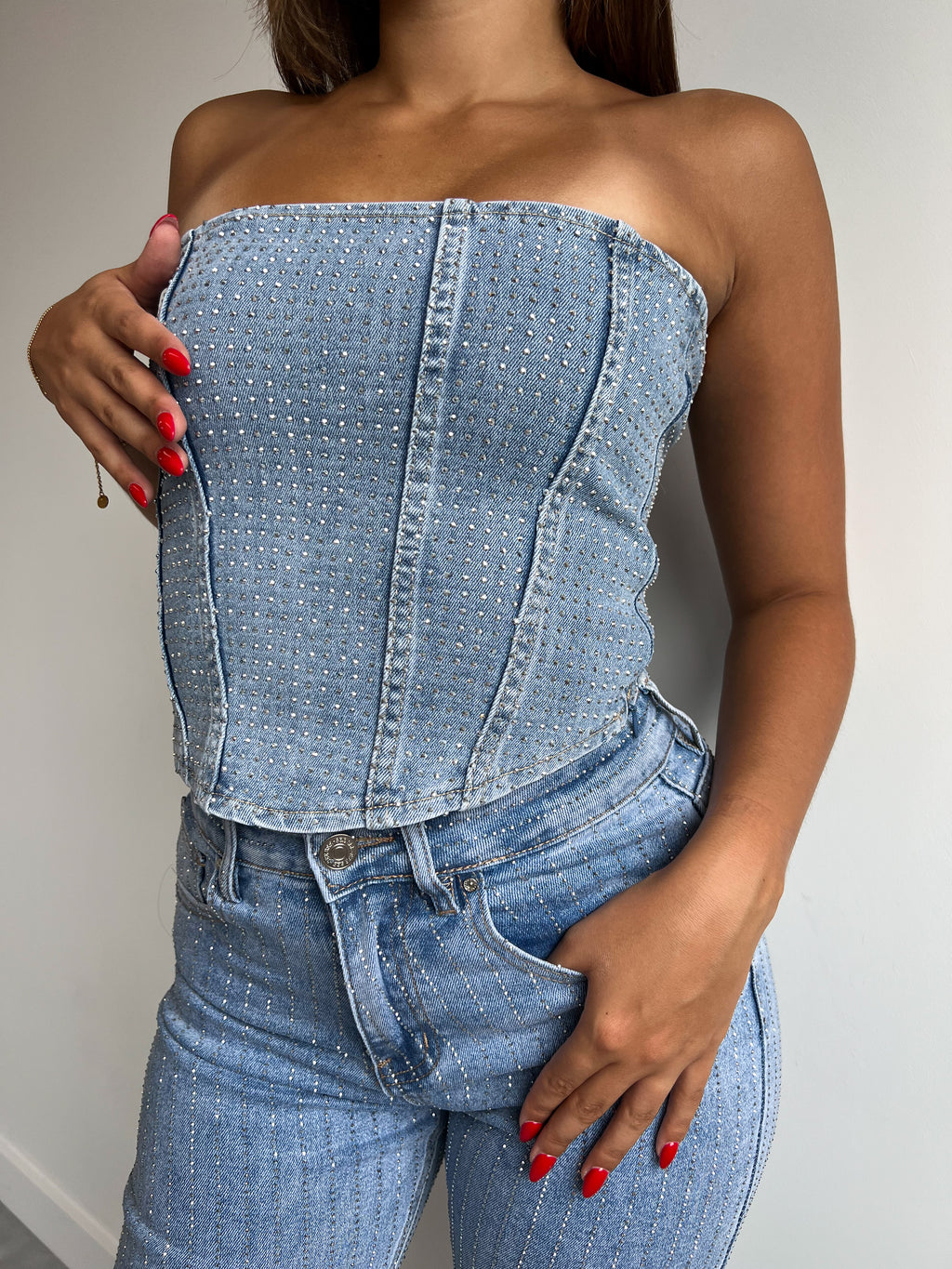 STRETCH-KORSETT AUS STRASS