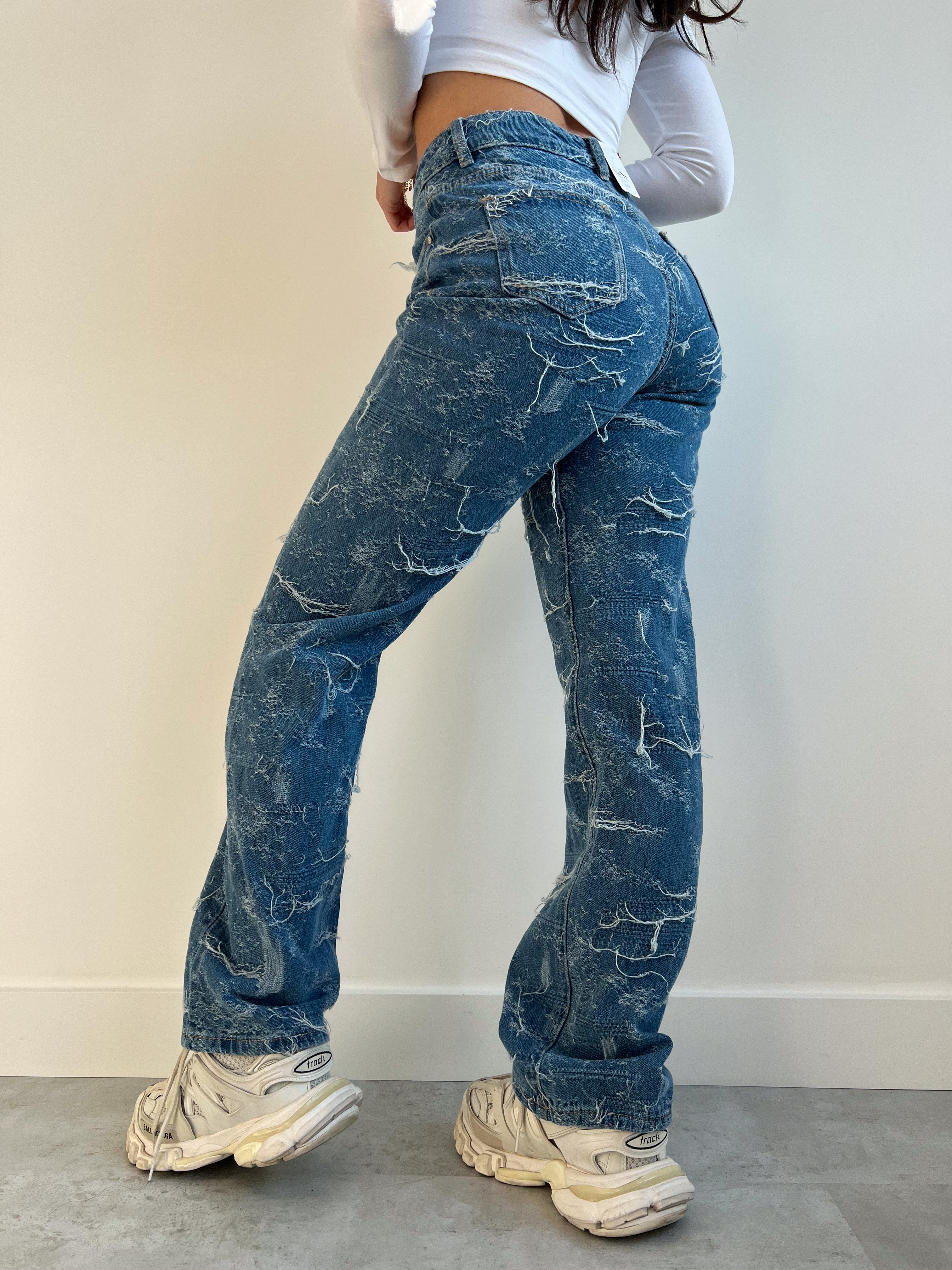 ALLES ÜBER DISTRESS-JEANS
